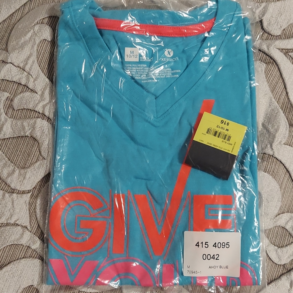 Shirt - Picture 2 of 2